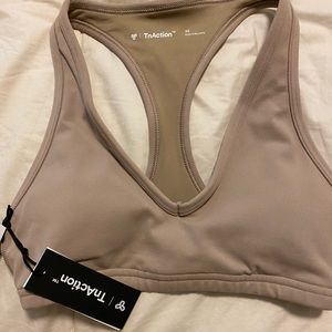 Aritzia Tnalife Tread Sports Bra
